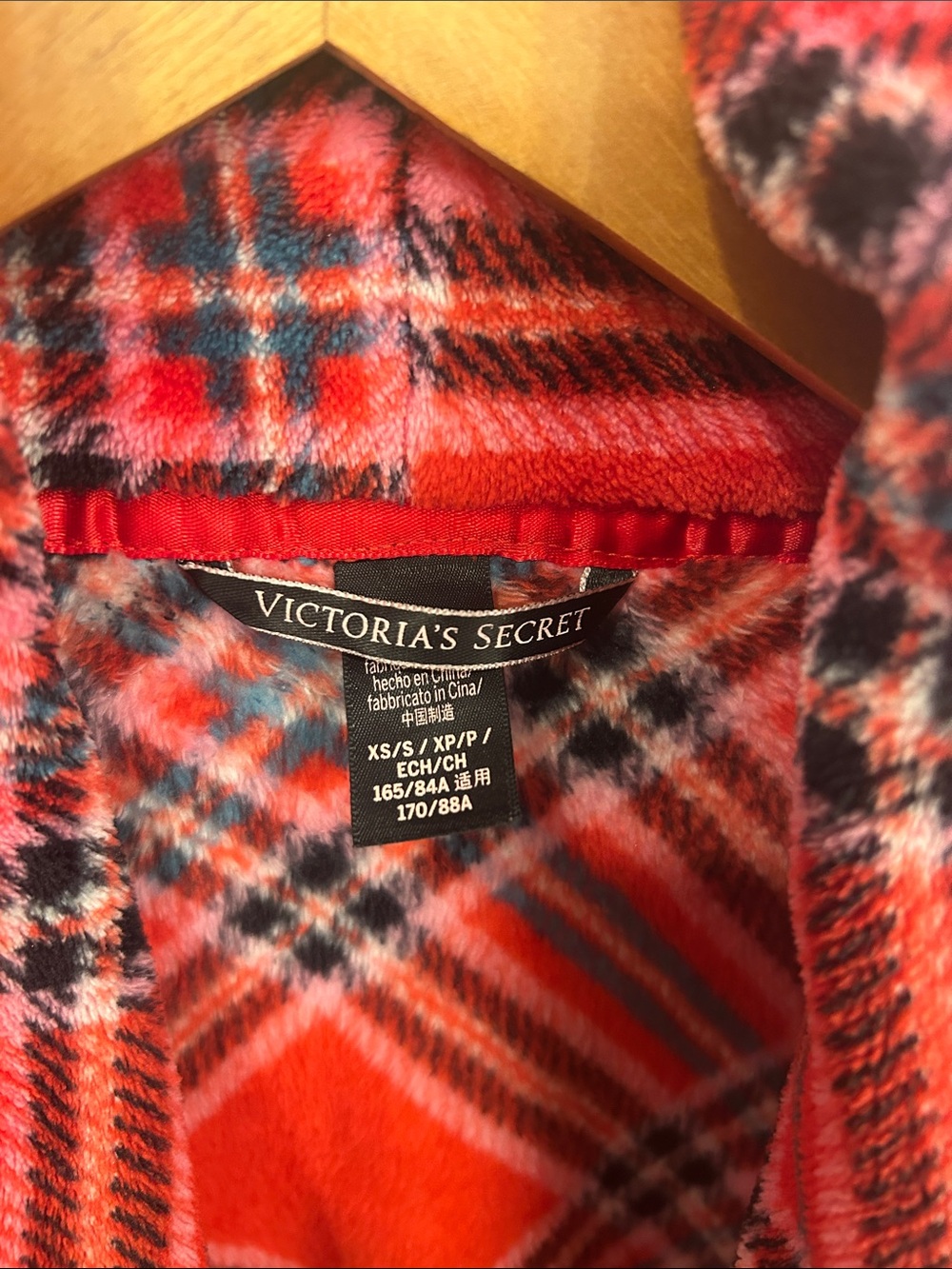Victoria's Secret Red and Black Plaid Fleece Robe - Picture 3 of 9